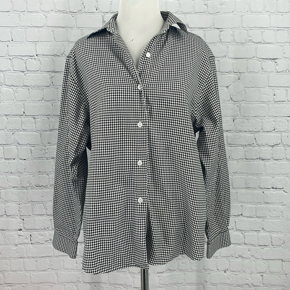 Talbots Wrinkle Resistant 10P Petite 100% Cotton Button Up Top Business Casual